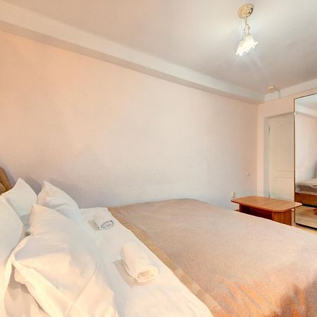 קייב Holosiyvsky Hotel מראה חיצוני תמונה