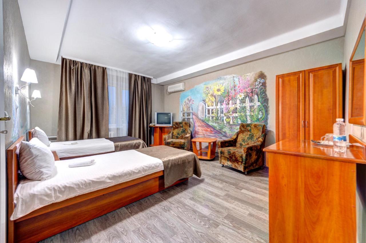 קייב Holosiyvsky Hotel מראה חיצוני תמונה