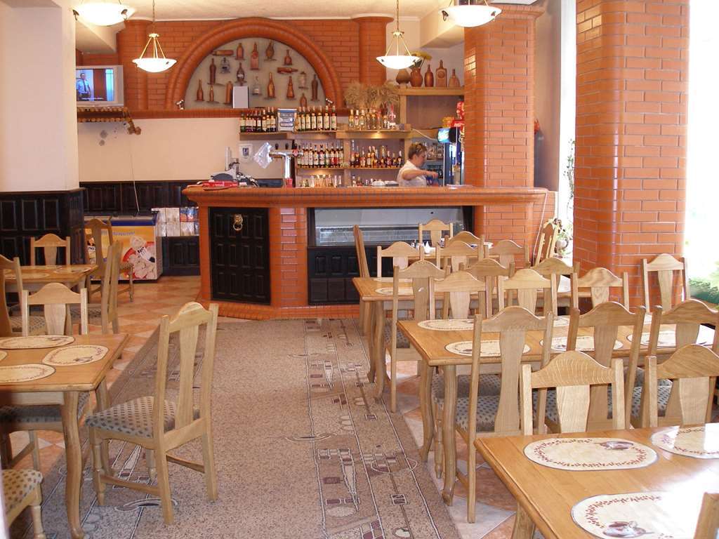 קייב Holosiyvsky Hotel מסעדה תמונה