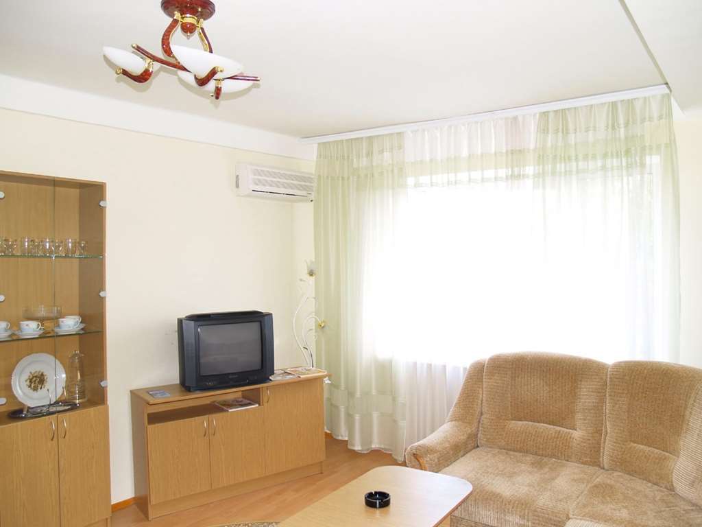 קייב Holosiyvsky Hotel חדר תמונה